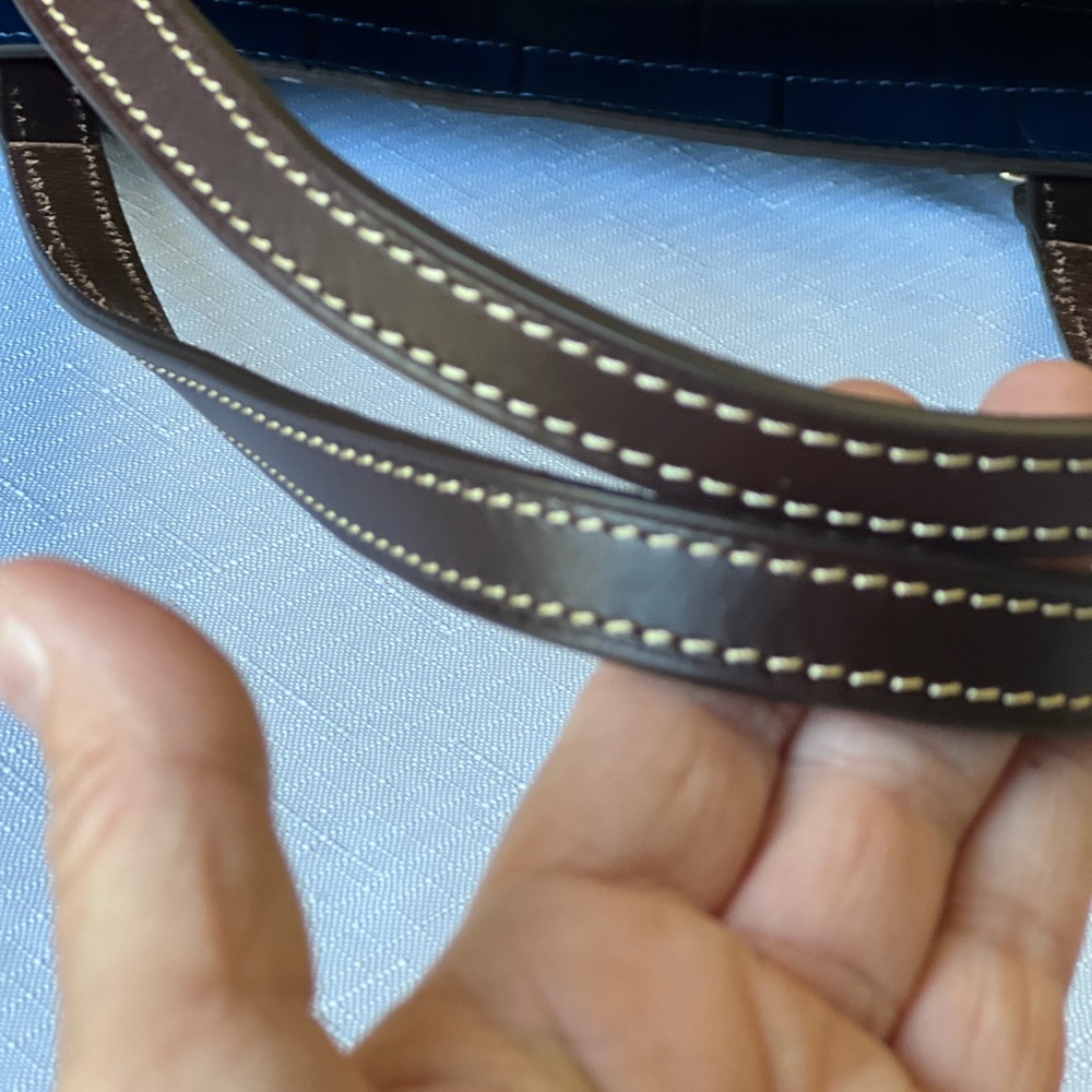 Dooney & Bourke Croc Embossed Small Lexington Tote Bag Midnight Blue EUC - Picture 16 of 16